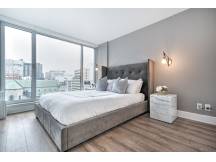 2 Bedroom Deluxe Suite - 400 RENE-LEVESQUE BLVD W, Montréal
 thumbnail 20