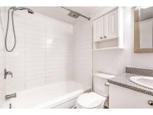 Jr. 1 Bdrm available at 315 East Rene Levesque blvd, Montreal - 315 East Rene Levesque blvd, Montréal
 thumbnail 22