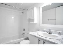 Jr. 1 Bdrm available at 65 East Sherbrooke Street, Montreal - 65 East Sherbrooke Street, Montréal
 thumbnail 12