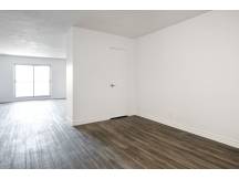 Jr. 1 Bdrm available at 65 East Sherbrooke Street, Montreal - 65 East Sherbrooke Street, Montréal
 thumbnail 24