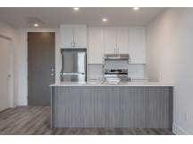 2 Bedroom - 2705 Bates, Outremont
 thumbnail 11