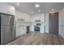 2 Bedroom - 2705 Bates, Outremont
 thumbnail 22