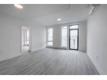 2 Bedroom - 2705 Bates, Outremont
 thumbnail 25