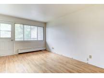 One bedroom - 435-455 Avenue Roy, Dorval
 thumbnail 9