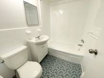 Small one bedroom - 435-455 Avenue Roy, Dorval
 thumbnail 3