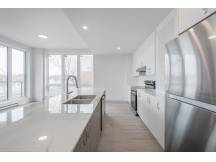 3 Bedroom - 2705 Bates, Outremont
 thumbnail 28