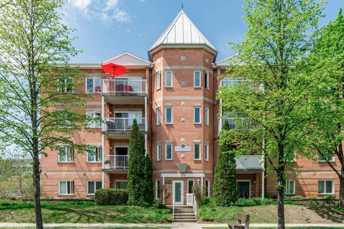 Appartement  - 900, 920 Laudance, 3780,3786,3792,3793, 3798 Le Marié, 3700, 3706 des Com, Québec
