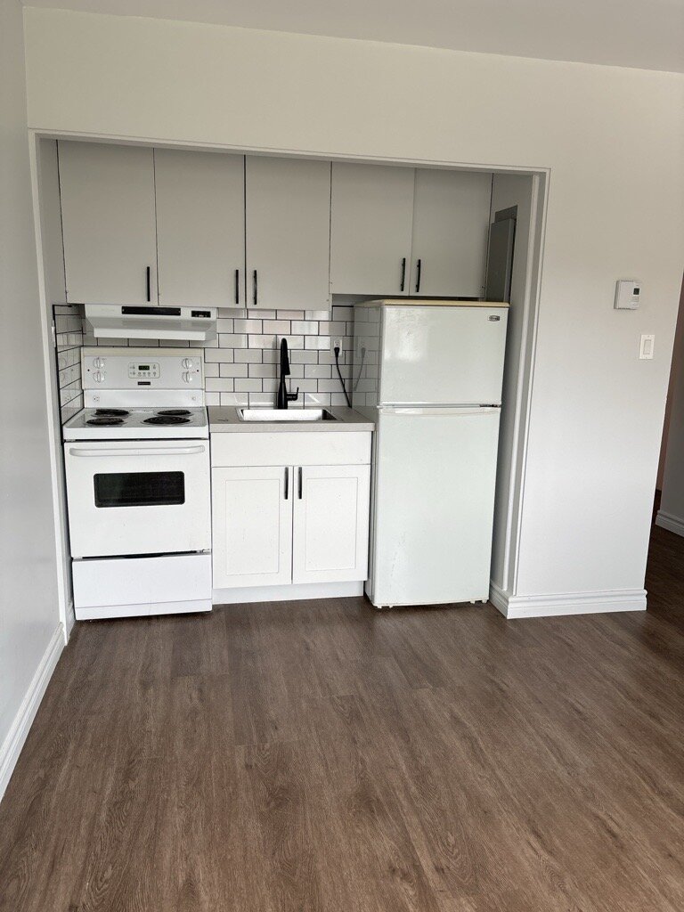 Studio 
                1½- 122 Rue de Carillon, Les Nations (Sherbrooke)