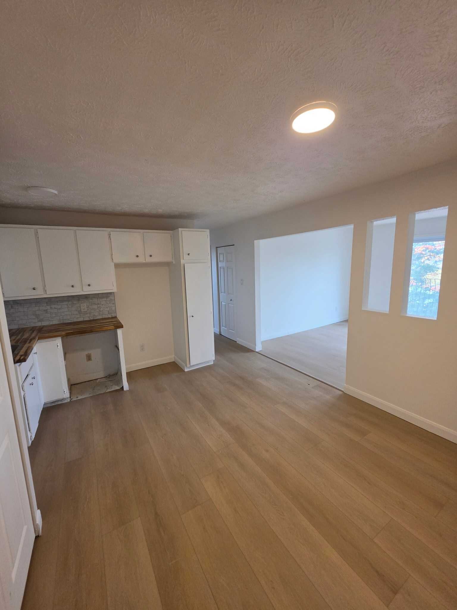 Appartement 
                4½- 1580 Rue de Dorval, Les Nations (Sherbrooke)