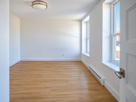 Appartement 3½ - 696 St-Jean, Charlesbourg (Québec)