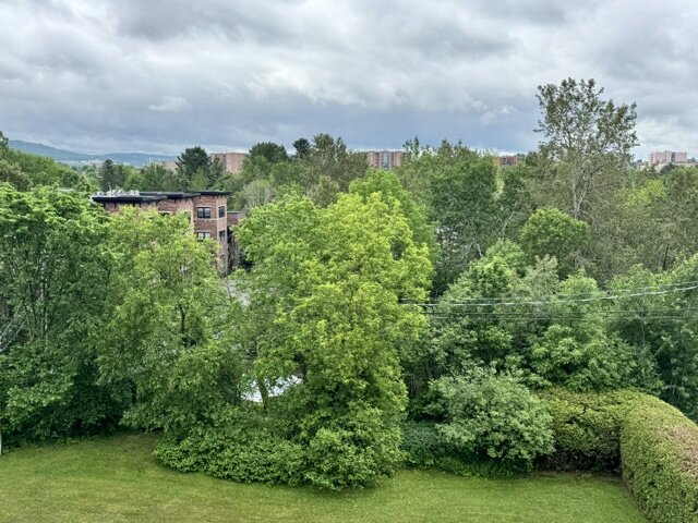 Appartement & Condo   5½- 610 rue McGregor, Les Nations (Sherbrooke)
