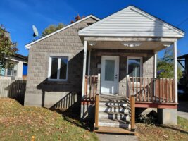 Maison 7½ - 366 Avenue Buckingham, Buckingham (Gatineau)