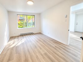 Appartement 4½ - 8225 24e avenue , Saint-Léonard (Montréal)