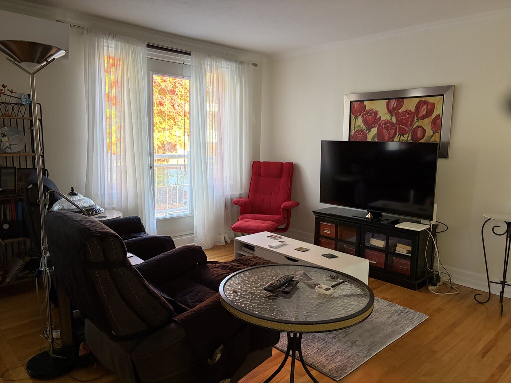 Appartement   3½- 904 AV CARDINAL-ROULEAU, La Cité-Limoilou (Québec)