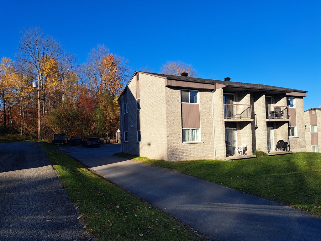 Appartement   4½- 310 Rue Louis-bureau, Fleurimont (Sherbrooke)