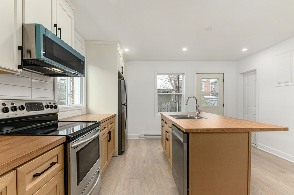 Appartement   7½- 8 rue King-Edward, Saint-Hubert (Longueuil)