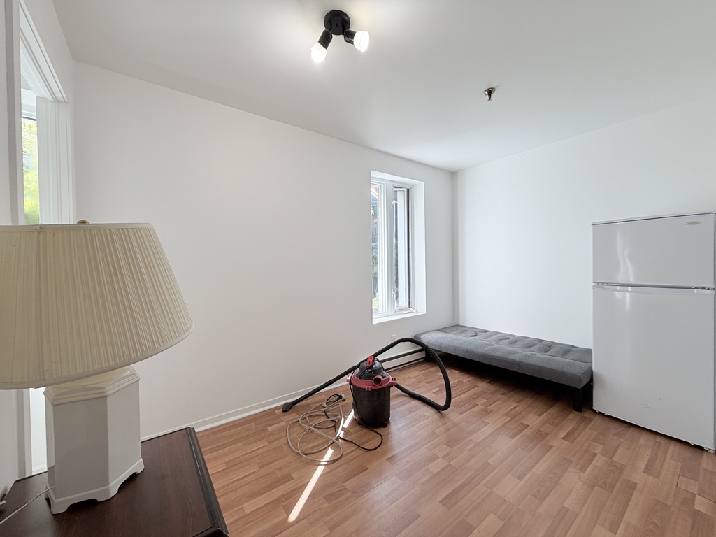 Appartement   3½- 845 Rue Richelieu, Sainte-Foy/Sillery/Cap-Rouge (Québec)
