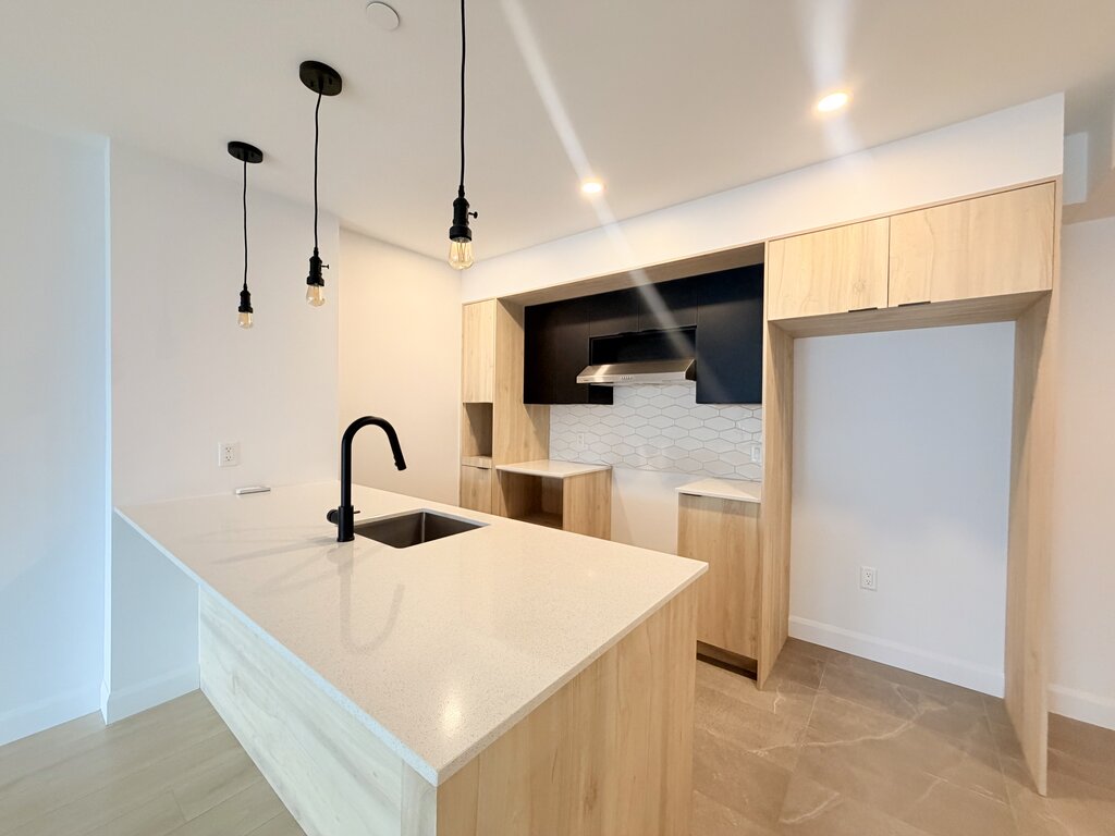 Appartement   3½- 2947-E rue du Grand-Voyer, Sainte-Foy/Sillery/Cap-Rouge (Québec)