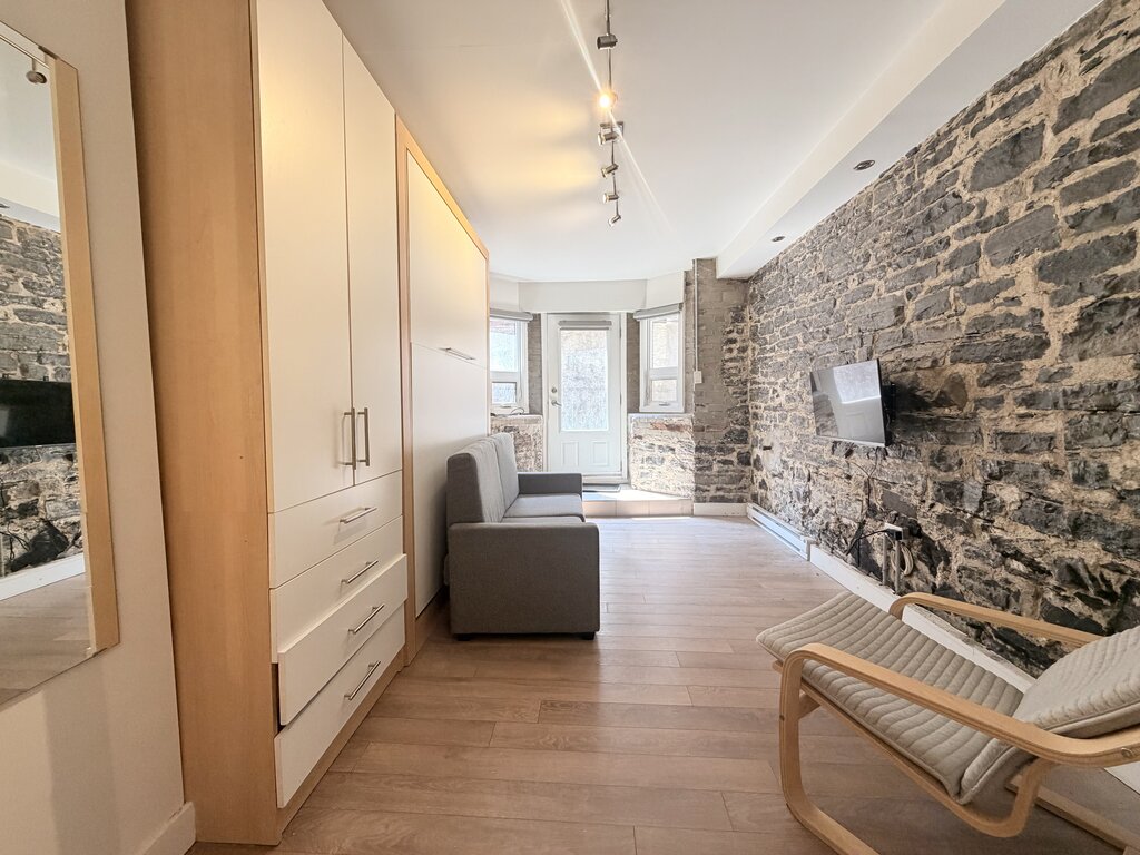 Studio   2½- 254 Rue Saint-Jean, La Cité-Limoilou (Québec)