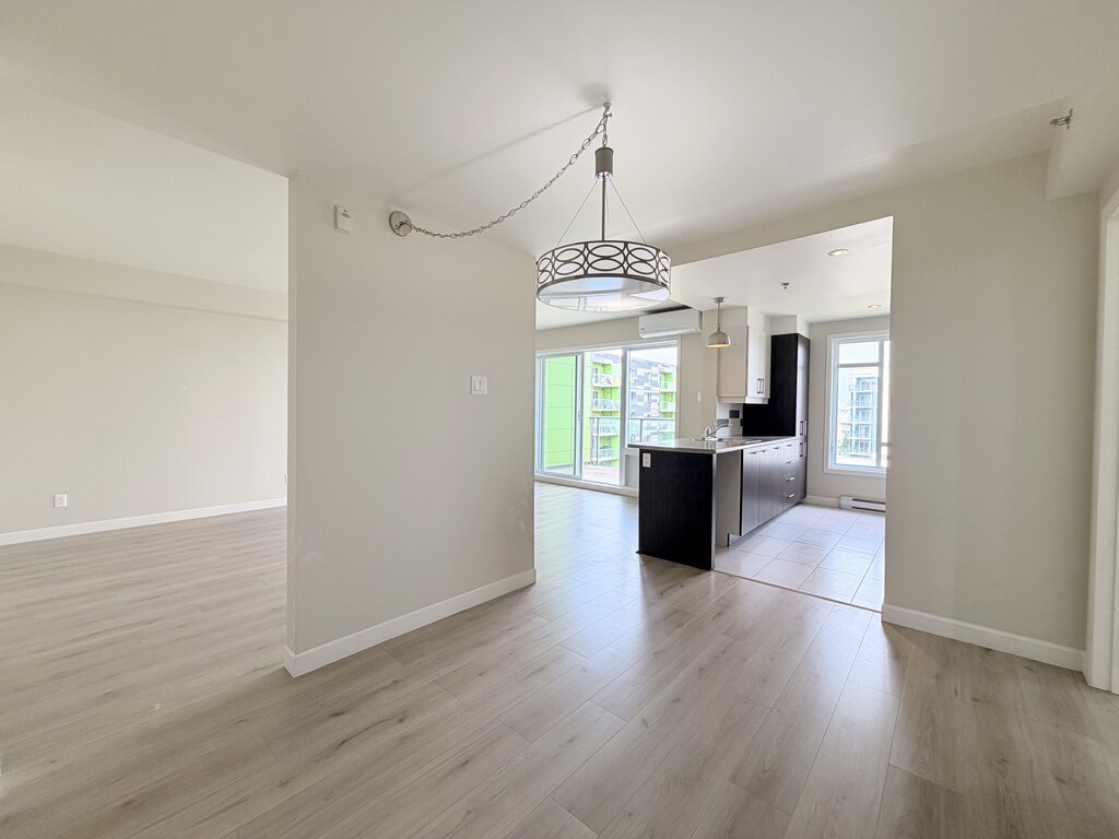 Appartement 
                3½- 2905-B rue du Grand-Voyer, Sainte-Foy/Sillery/Cap-Rouge (Québec)