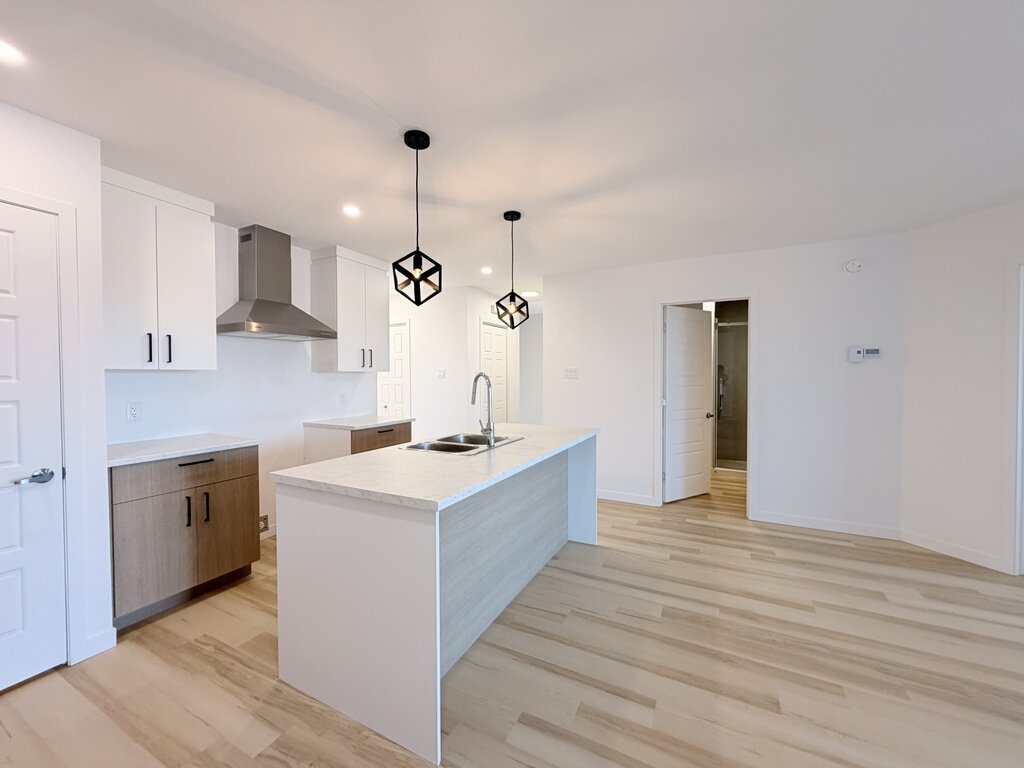 Appartement   4½- 404 - 384 - 410 Moissons , Saint-Lambert-de-Lauzon