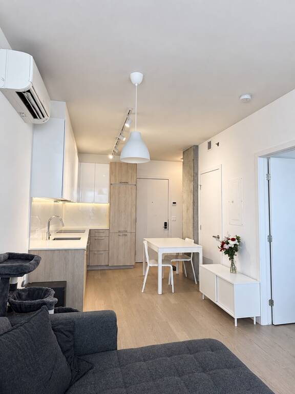 Condo   2½- 2000 Boul René-Lévesque O, Ville-Marie (Centre-Ville, Vieux-Montréal)
