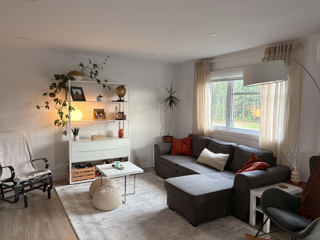 Appartement 
                4½- 160 Rue Lambert, Saint-Lambert-de-Lauzon