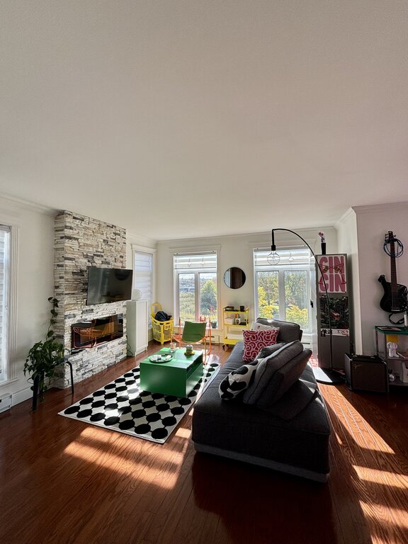 Appartement   4½- 2474 Boul Lebourgneuf, Les Rivières (Québec)