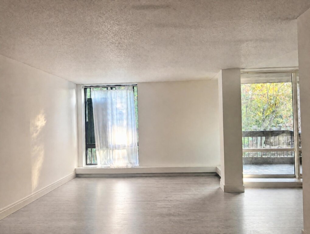 Condo 
                4½- 226 rue Berlioz , Verdun/Île-des-Soeurs (Montréal)