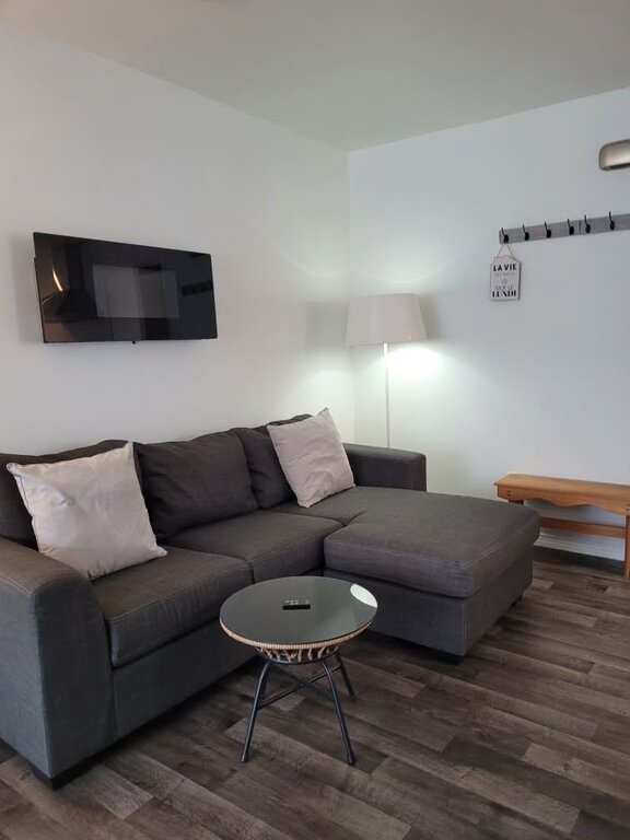 Appartement 
                3½- 744 4e rue de la pointe, Shawinigan (Shawinigan)