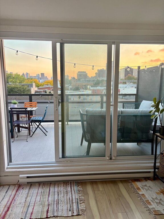 Appartement 
                4½- 1310 rue ontario est, Ville-Marie (Centre-Ville, Vieux-Montréal)