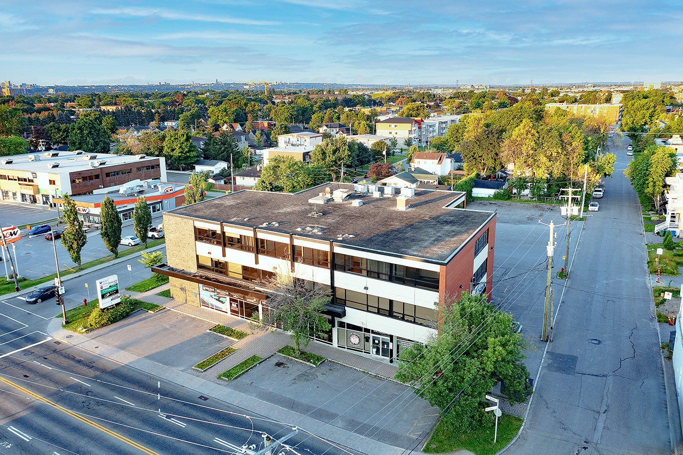 Local  - 4765,1re Avenue, Charlesbourg (Québec)