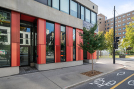 Local  - 20 boul de Maisonneuve O, Ville-Marie (Centre-Ville, Vieux-Montréal)
