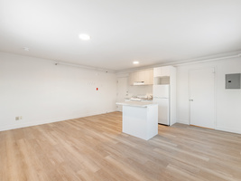 Incroyable appartement 2 1/2 Sherbrooke
 thumbnail 2