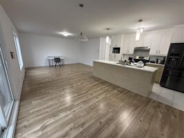 Appartement 4½ - 60 Avenue Broadway Montréal-Est  , Montréal-Est