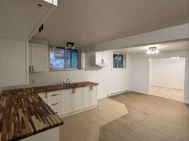 Appartement 5½ - Rue Allen Windsor  J1S 1C1 , Windsor
