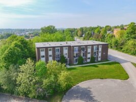Appartement 5½ - 975 Lacombe, Fleurimont (Sherbrooke)