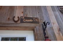 Le Grand Pic, cabin without electricity
 thumbnail 7