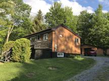 Charming Cottage with access to Lake Magog
 thumbnail 15
