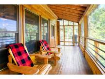 Lac Rouge Family Chalet
 thumbnail 33