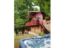 Cozy Rustic Cabin With Outdoor Hot Tub and Firepit
 thumbnail 0