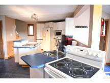 Comfy Waterfront CHALET-COTTAGE in Gatineau
 thumbnail 5