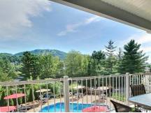 Condo in Bromont with magnificent view on the mountain
 thumbnail 1