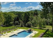 201 Ground Floor Condo in the Heart of Bromont
 thumbnail 33