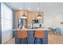 201 Ground Floor Condo in the Heart of Bromont
 thumbnail 5