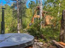 Waterfront/Hot tub River Luxurious Shack in Forest
 thumbnail 23