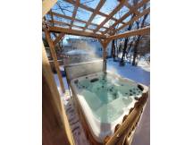 Cozy warm house,  Quebec City,SPA,Pool Table,3BR
 thumbnail 1