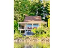 Waterfront Cottage with Spa
 thumbnail 0