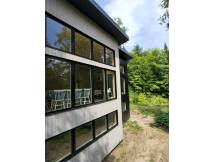 Bright large peaceful lakefront cottage
 thumbnail 20