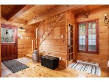 Laurentian wood cabin-king size suite-4 season spa
 thumbnail 18